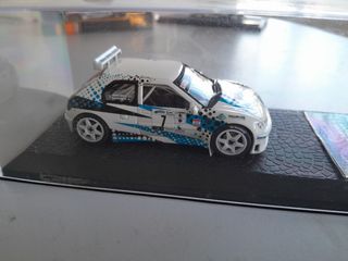 Coche colección 1.43 