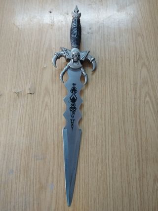 Se vende espada decoracion o coleccion