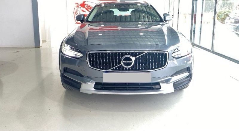 Volvo V90 Cross Country 2018 - foto 1