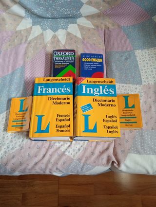 Libros" Diccionarios inglés y francés"