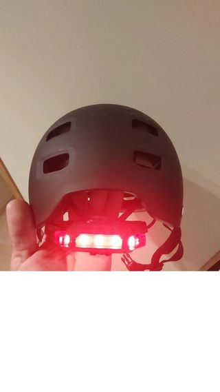 Luz trasera bici, recargable por USB, nueva