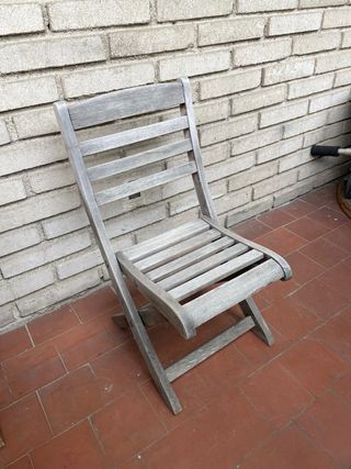 Conjunto sillas madera plegables