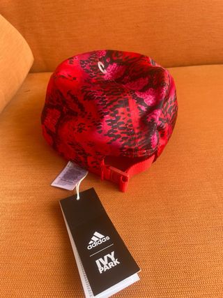 Gorra Ivy Park para Adidas