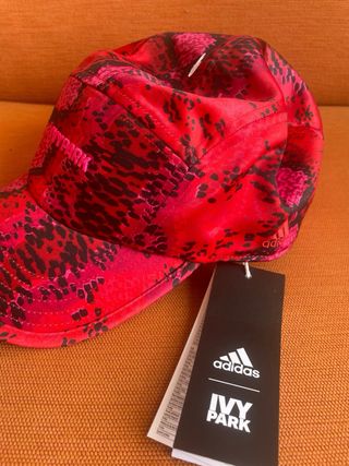 Gorra Ivy Park para Adidas