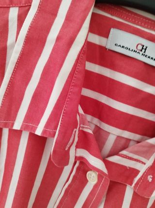 blusa carolina herrera s/m medidas en fotos
