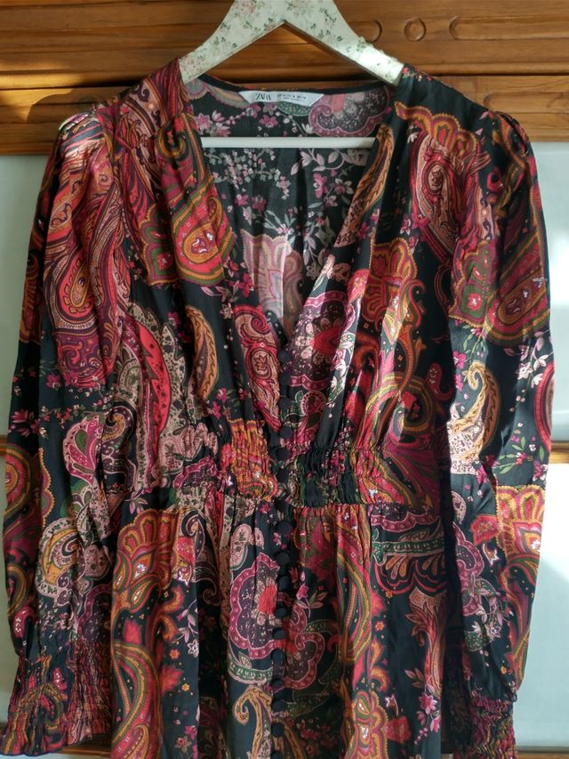 Vestido boho Zara, estampado Paisley, M.