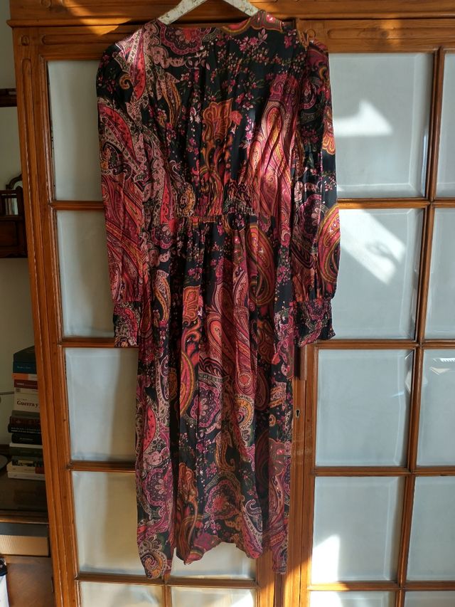Vestido boho Zara, estampado Paisley, M.
