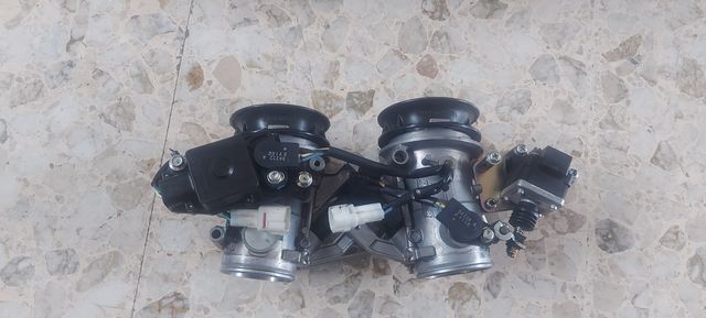 KTM RC8 1190 Corpo farfallato