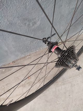 RUEDA TRASERA CARBONO DRWL