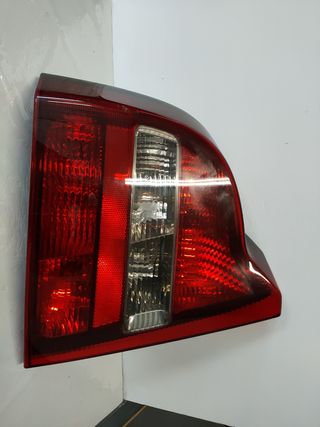 ✅PILOTO TRASERO IZQUIERDO VOLVO S80