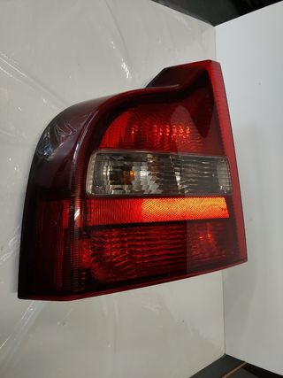 ✅PILOTO TRASERO IZQUIERDO VOLVO S80