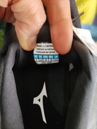 Zapatillas Mizuno Ezrun 2, talla 37