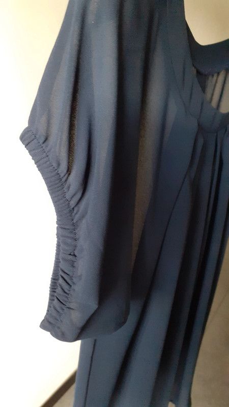 Blusa trasparente blu