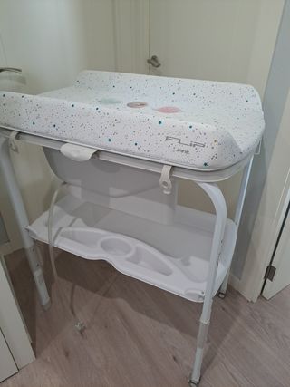 Bañera-cambiador recién nacido