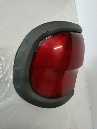 ✅PILOTO TRASERO IZQUIERDO TERRANO II