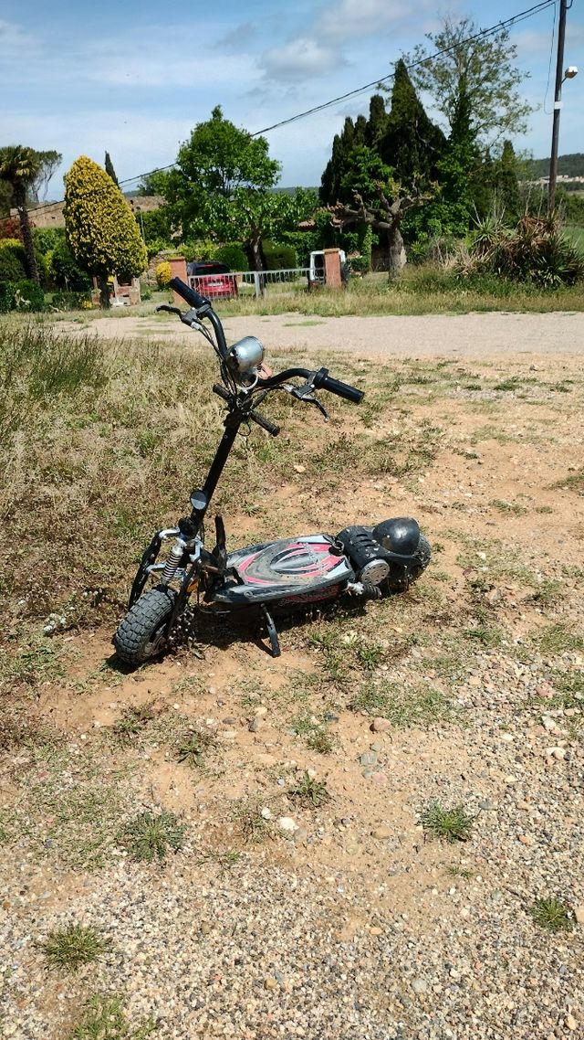 Patinete montaña Ecoxtrem 800w necesita cadena nue