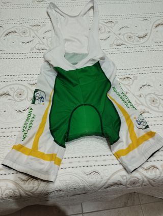Equipación ciclismo 