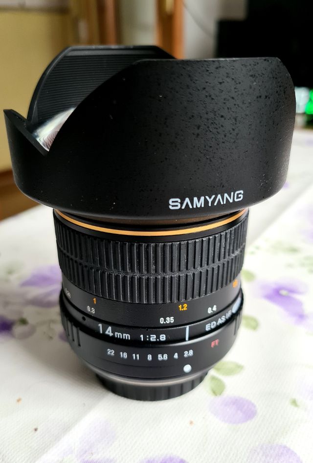 Samyang 14mm. Montura 4/3. NO M4/3