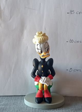 Abuela Pato Figura Disney 24 Hachette