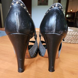 Zapatos Moschino 