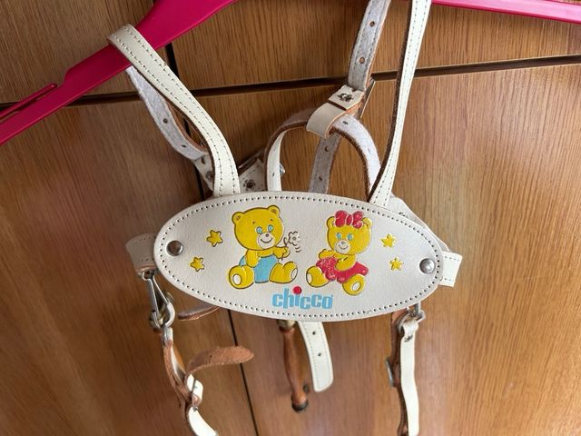 Arnes de bebé marca Chicco