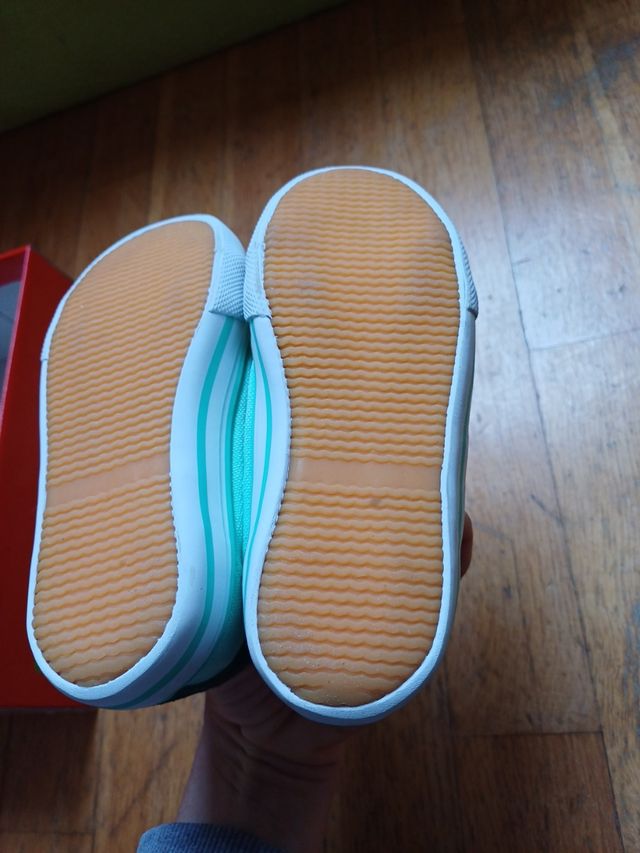 Bambas billowy talla 27