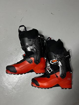 botas travesia skimo Arc’teryx