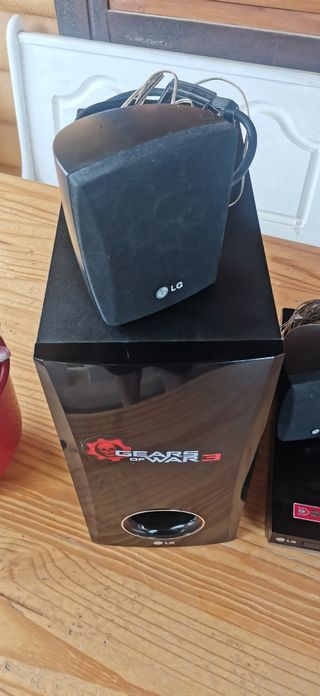 Home cinema LG con cable