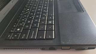 Ordenador portátil Asus X54H