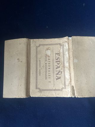 Postales regionales bordadas años 60