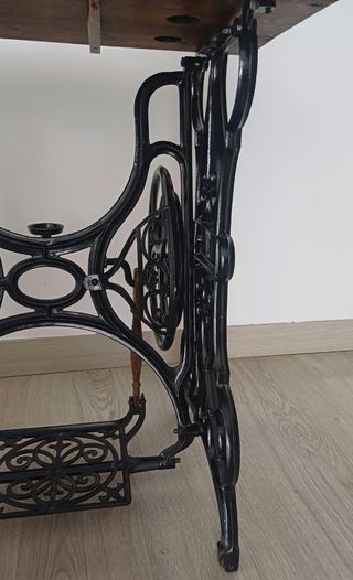 Maquina de coser GRITZNER antigua