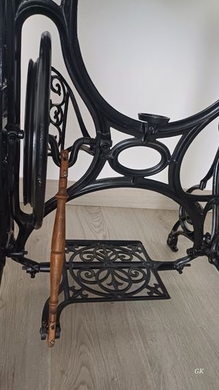 Maquina de coser GRITZNER antigua