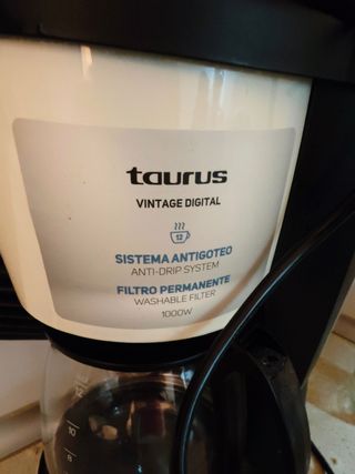 Cafetera de goteo Taurus programable