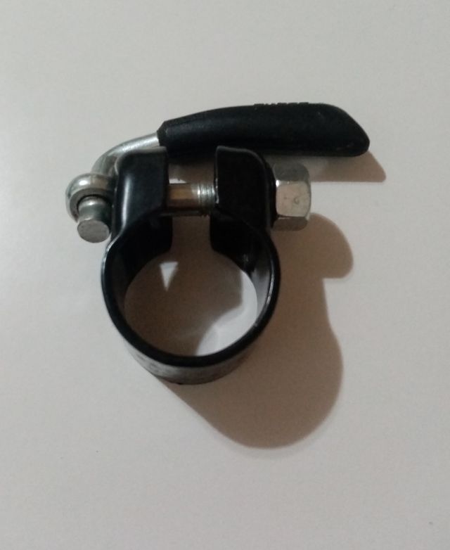Abrazadera cierre sillín clásica