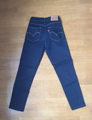 Vaquero Levis 721