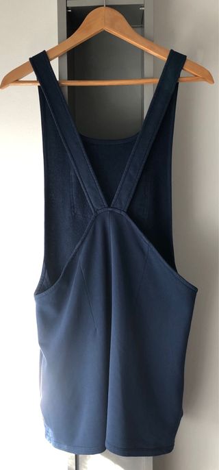 Vestido estilo peto Zara Trafaluc