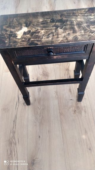 Mesita auxiliar o recibidor Antigüa