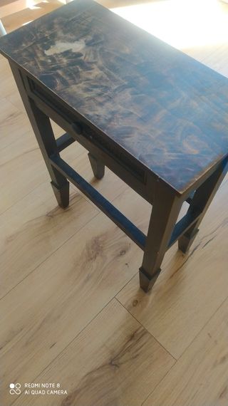 Mesita auxiliar o recibidor Antigüa