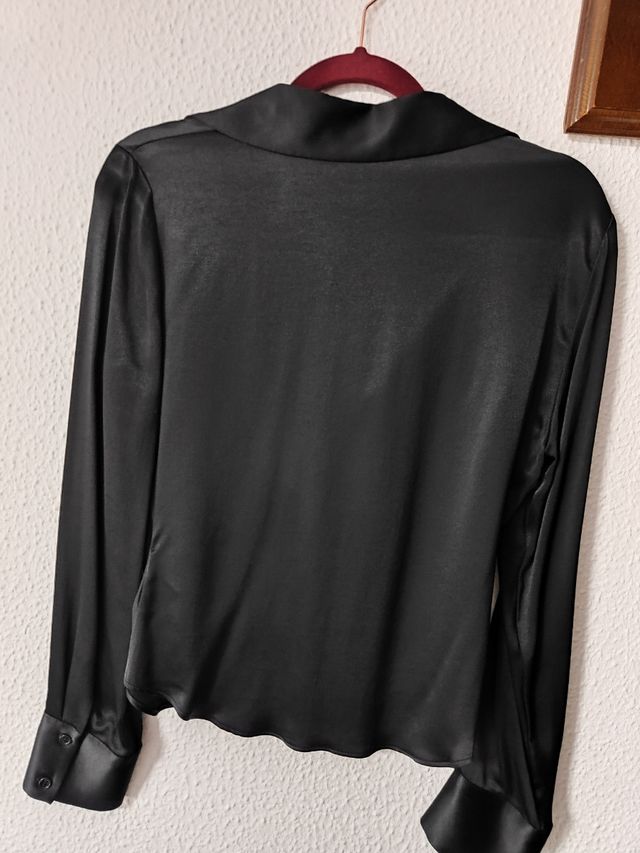 Camisa negra Zara mujer