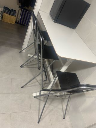 Mesa alta con taburetes ikea