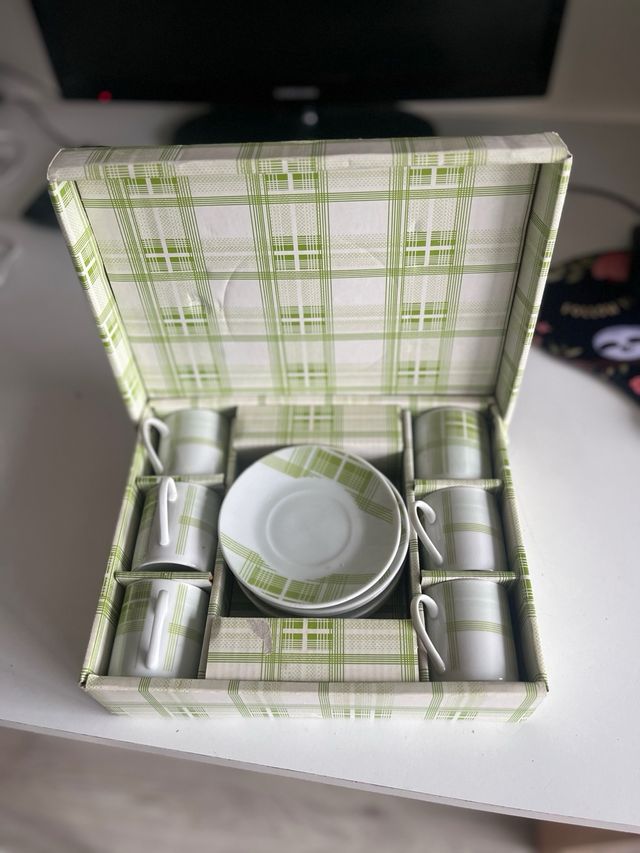 Set 6 tazas y platos cafe