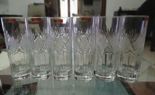 Sei bicchieri in cristallo