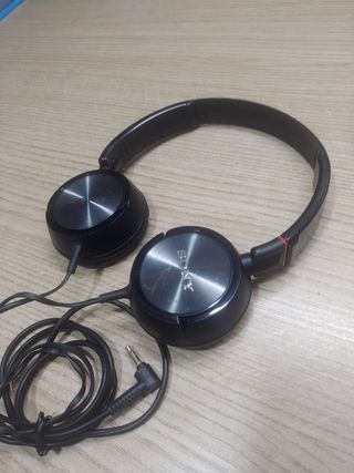 Auriculares SONY cable