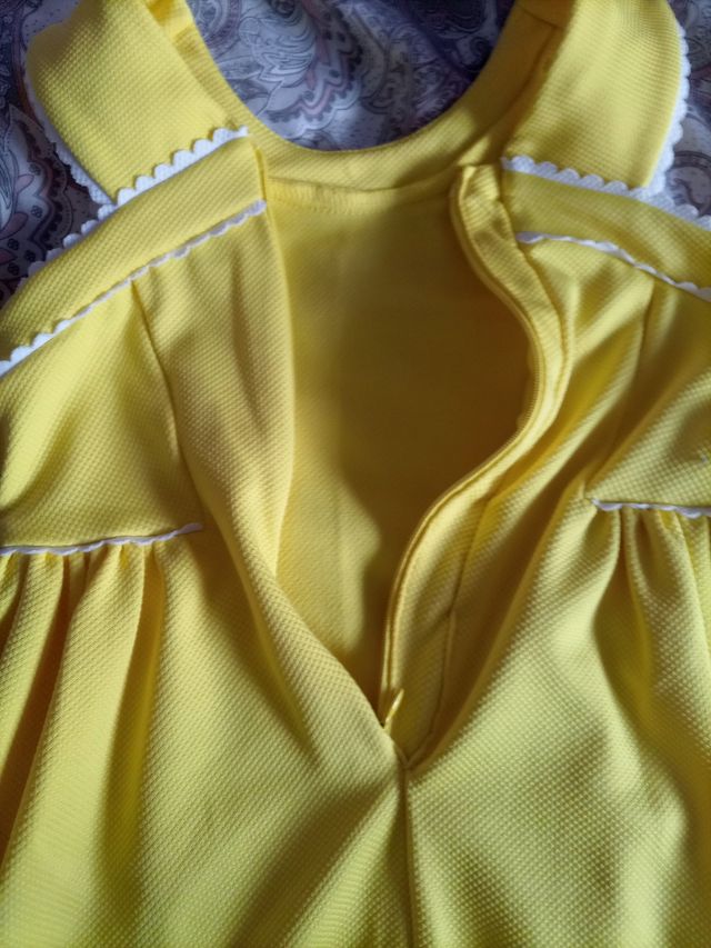 Vestido amarillo 7 años