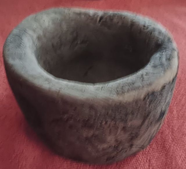 Mortero madera finales siglo XVIII