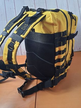 Mochila táctica 45 litros para viaje y acampada 