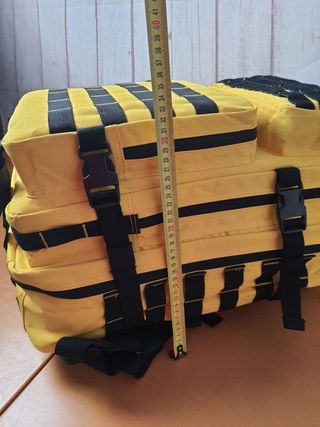 Mochila táctica 45 litros para viaje y acampada 
