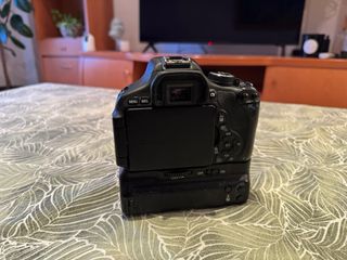 Canon EOS 600D + 50mm