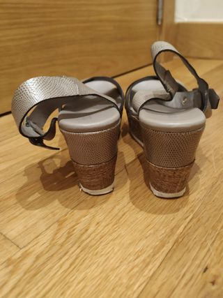 SANDALIAS DE PLATAFORMA