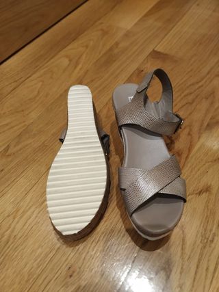 SANDALIAS DE PLATAFORMA